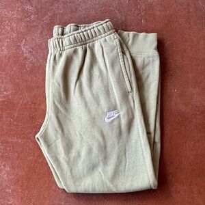 Nike Sweatpants